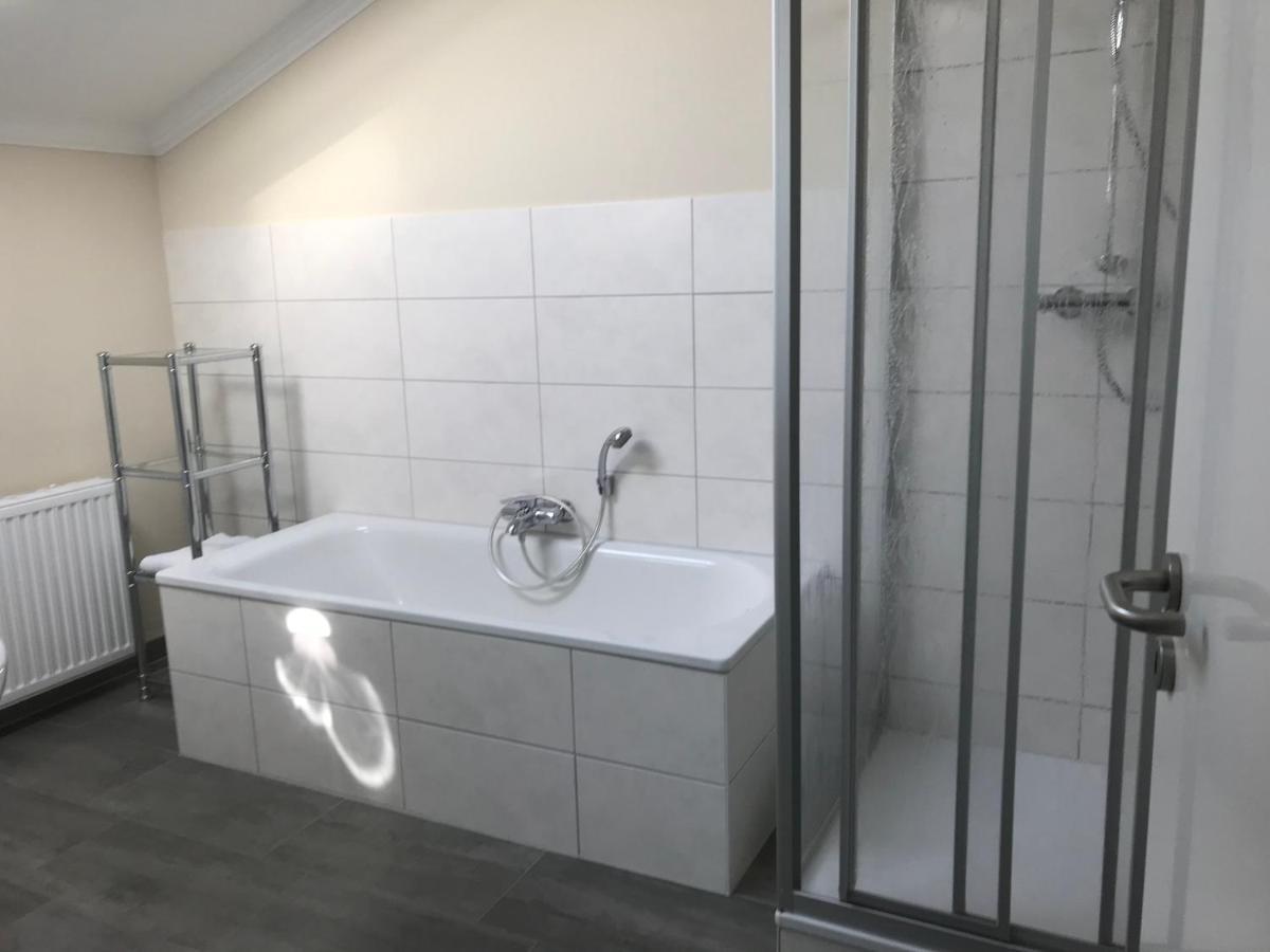 Ferienwohnung Aronia Warlow Экстерьер фото