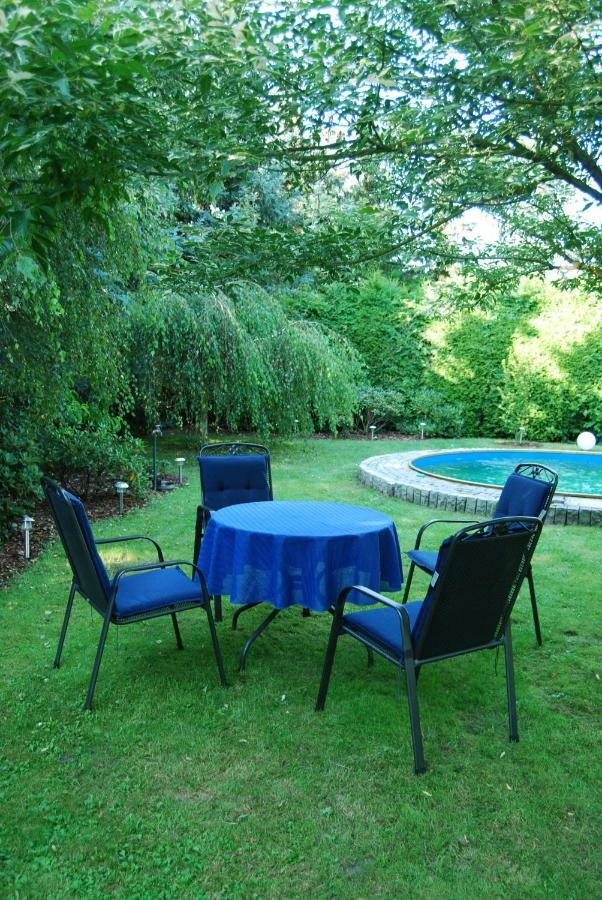 Ferienwohnung Aronia Warlow Экстерьер фото